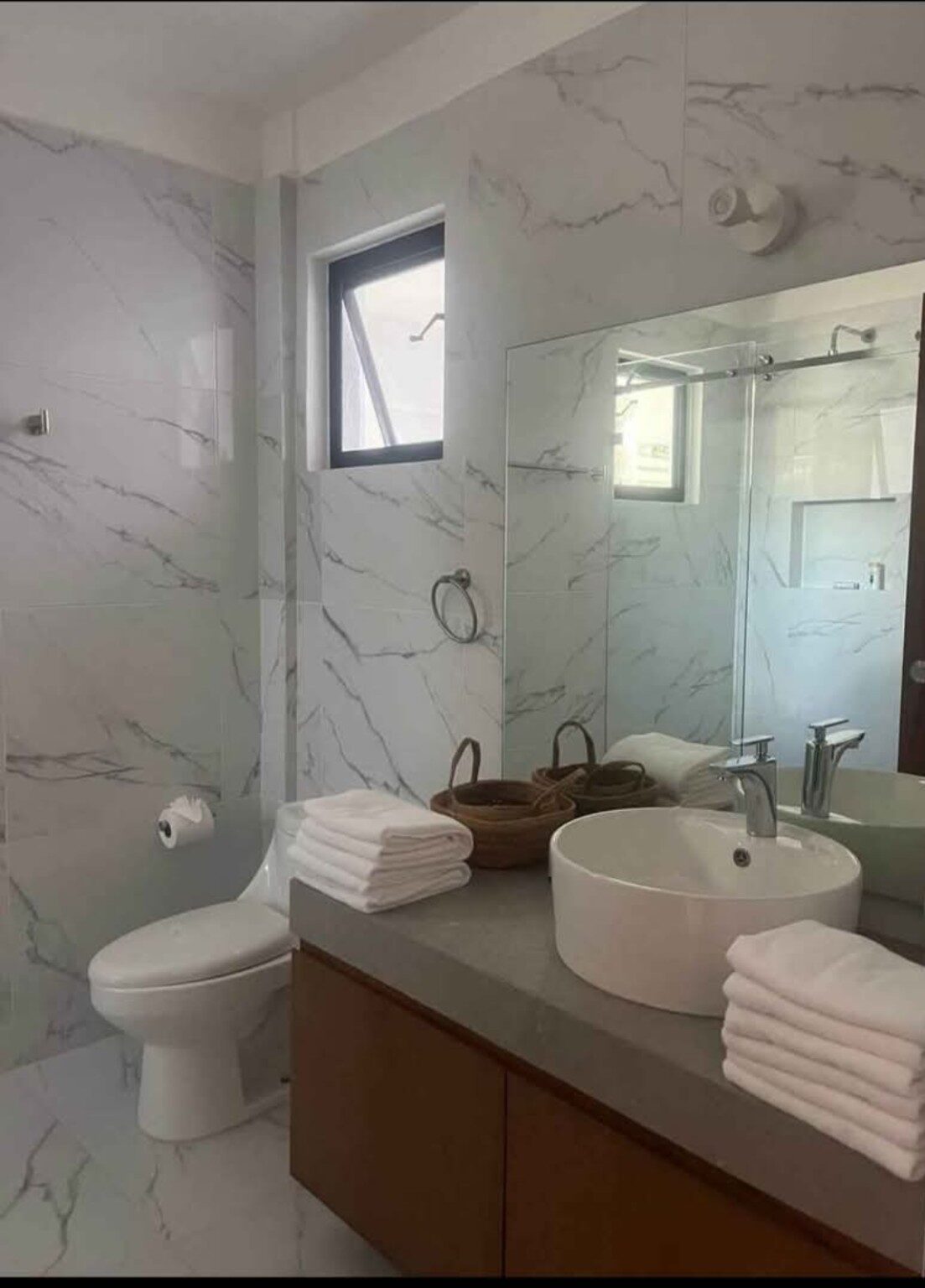 Baño completo de Depa Elena